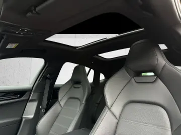 Panamera 4S E-Hybrid PANO 360° Soft-Close