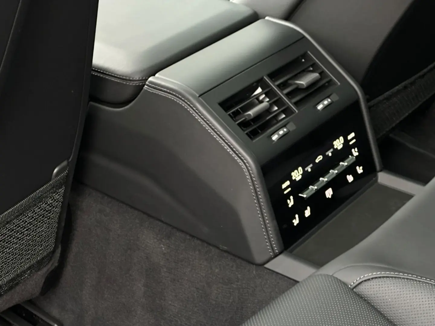 Panamera 4S E-Hybrid PANO 360° Soft-Close
