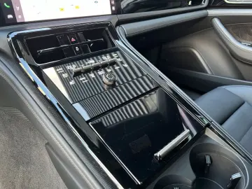 Panamera Turbo E-Hybrid Pano.,Hinterachsl.,Sport
