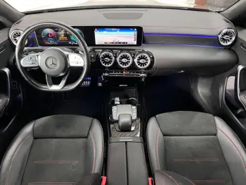 CLA 200 Coupe AMG LINE/AUT/NAVI/LEDER/LED/SPUR/