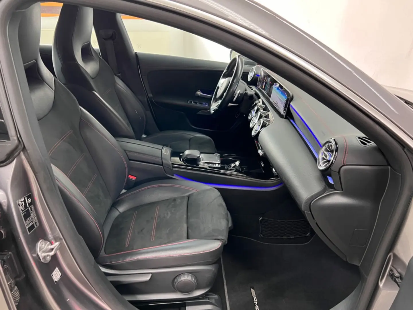 CLA 200 Coupe AMG LINE/AUT/NAVI/LEDER/LED/SPUR/