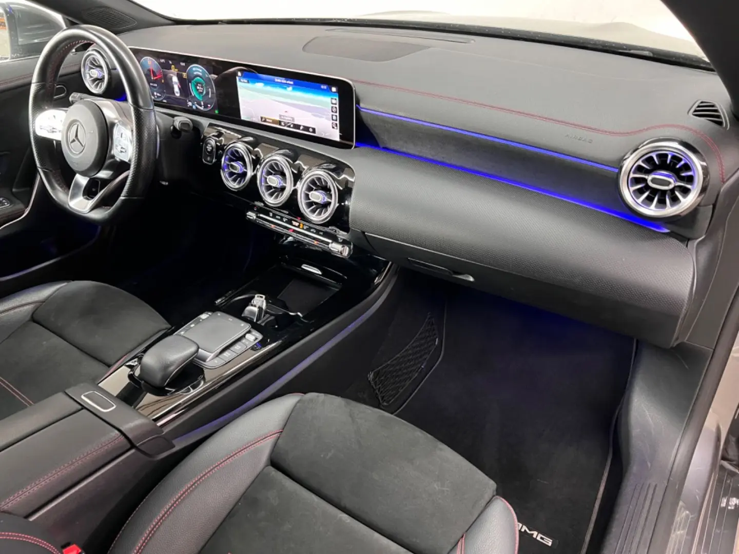 CLA 200 Coupe AMG LINE/AUT/NAVI/LEDER/LED/SPUR/