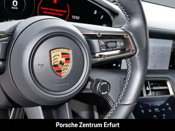 Taycan GTS/ Sondermodell limited ''90Jahre Hocke