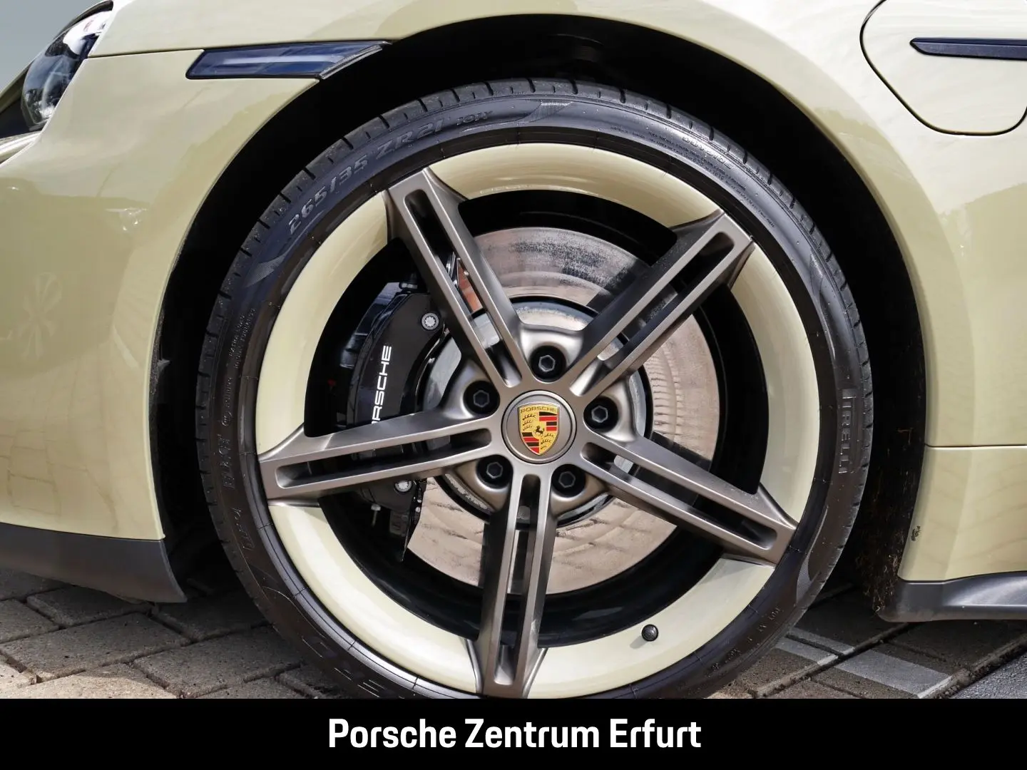 Taycan GTS/ Sondermodell limited ''90Jahre Hocke