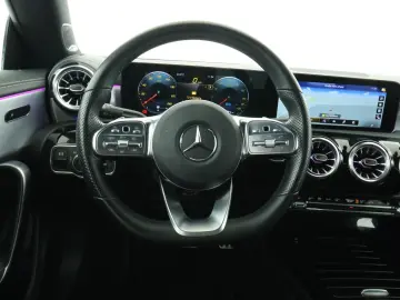 CLA 250 e AMG*Multibeam*Burmester*PTS*Navi*SpurH