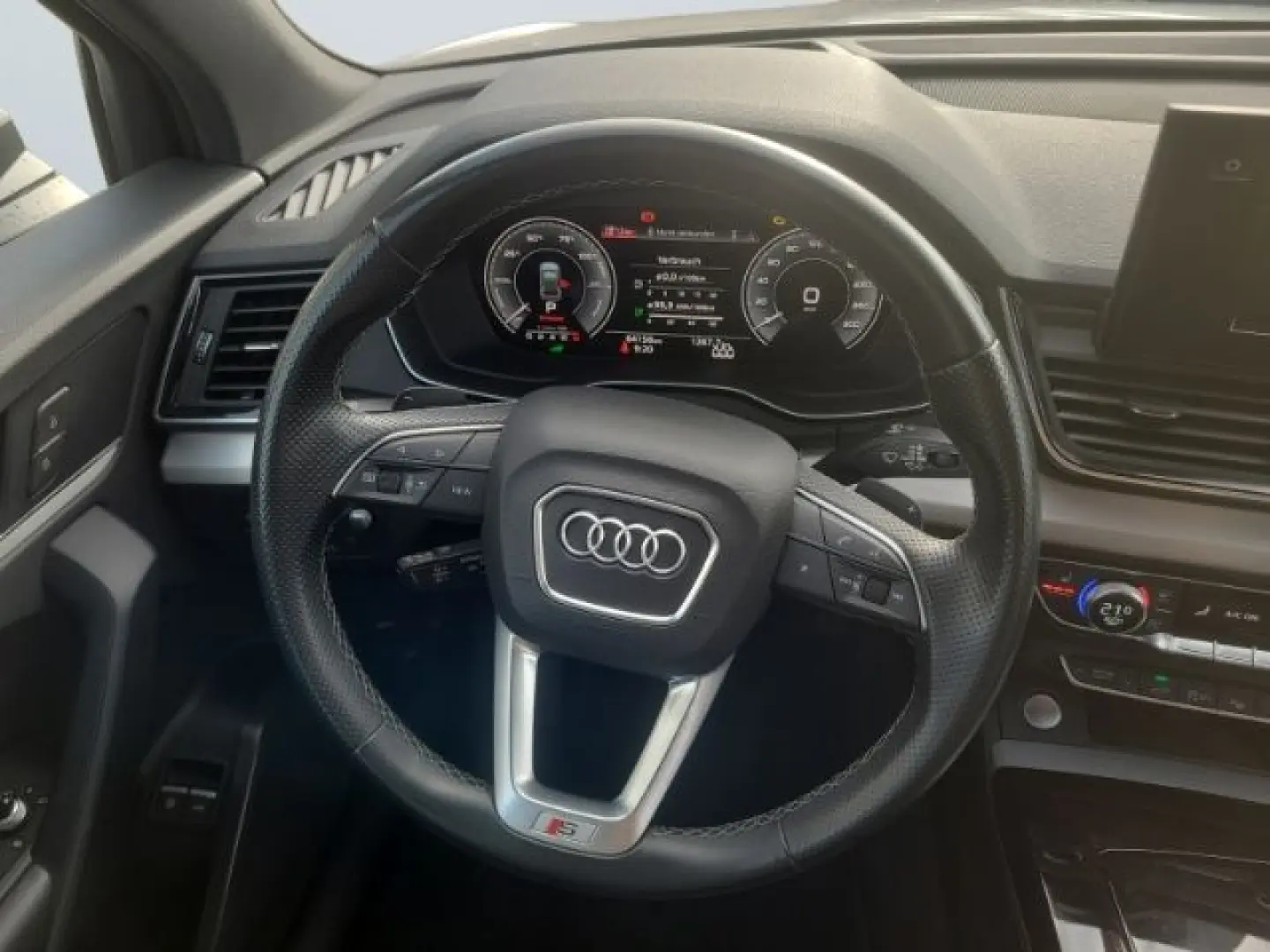 Audi Q5 55 TFSIe quattro S line +Matrix +Pano +AHK