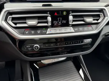 X3 xDrive 20d*DrivAss*LED*Kamera*Sportsitz*
