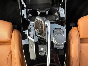 X3 xDrive 30e M-Sport HdUp DA PA ALed KomZu 19