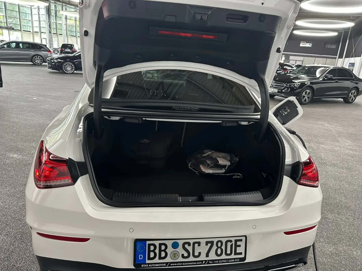 CLA 250 e  Coupé  AMG Line+LED+CAM+MBUX HIGHEND