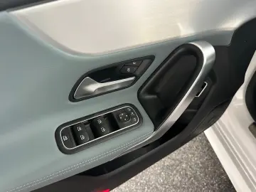 CLA 250 e  Coupé  AMG Line+LED+CAM+MBUX HIGHEND