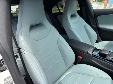 CLA 250 e  Coupé  AMG Line+LED+CAM+MBUX HIGHEND
