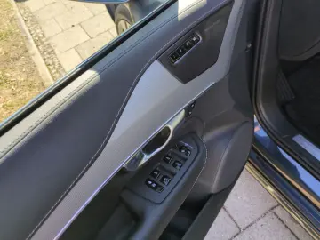 XC 90 Ultimate Bright Recharge Plug-In Hybrid