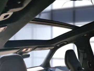 XC 90 Ultimate Bright Recharge Plug-In Hybrid