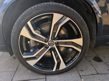 XC 90 Ultimate Bright Recharge Plug-In Hybrid