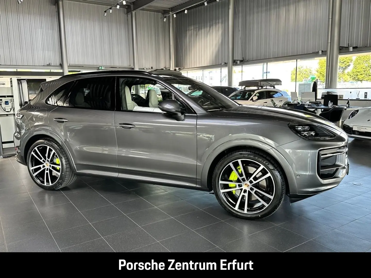 Cayenne E-Hybrid/Sportdesign/Sportabgas/Hinterac