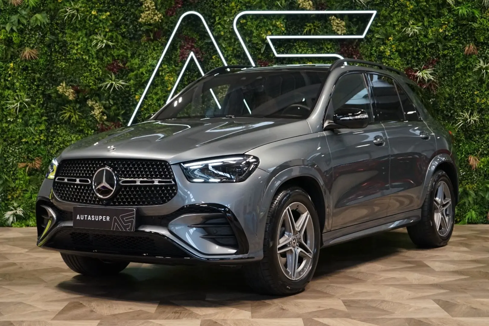 GLE*450d*4M*360*TOW*PANO*AUX.HEAT.
