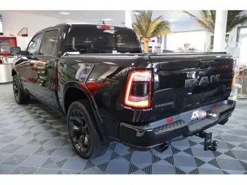Ram 1500 5.7l V8 4x4 Laramie GT,LPG,22