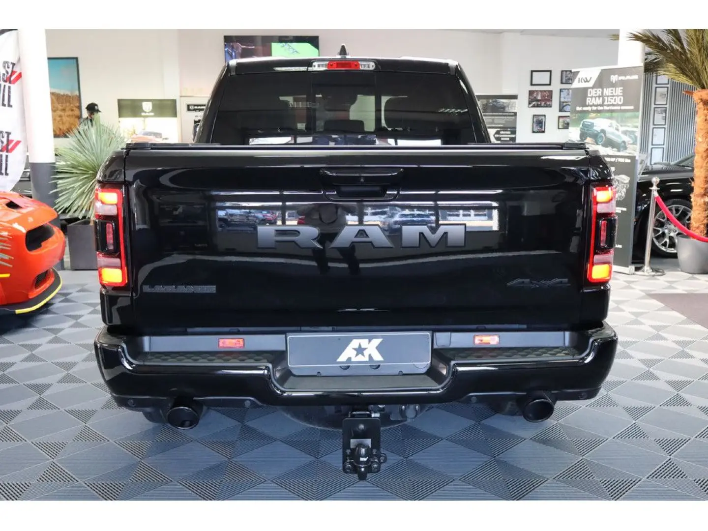 Ram 1500 5.7l V8 4x4 Laramie GT,LPG,22