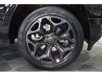 Ram 1500 5.7l V8 4x4 Laramie GT,LPG,22