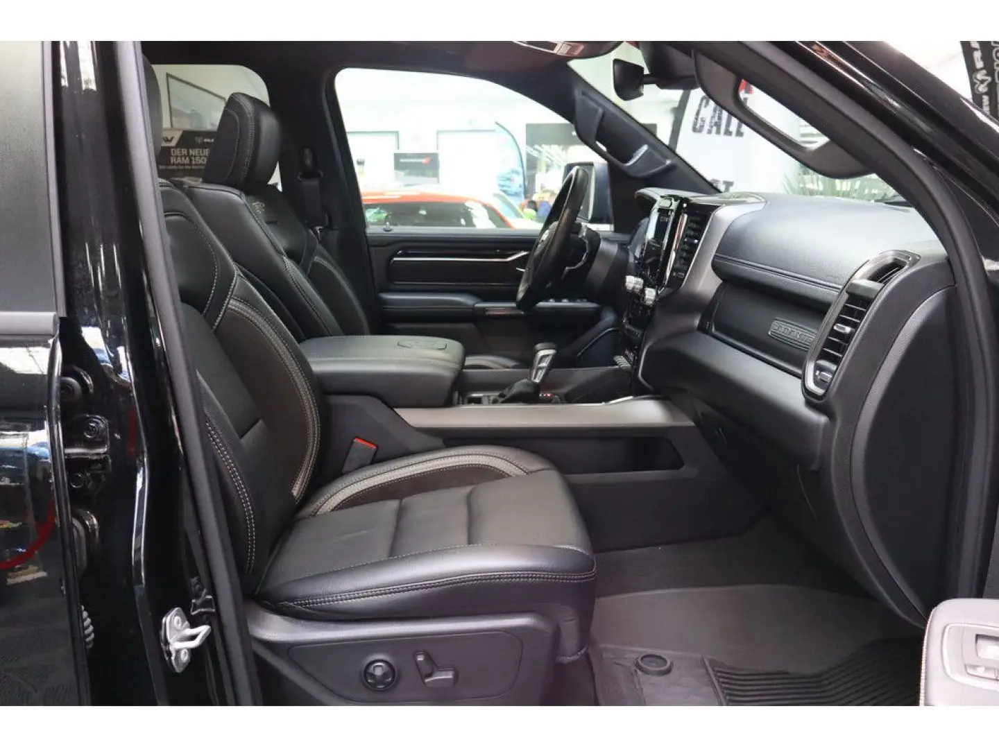 Ram 1500 5.7l V8 4x4 Laramie GT,LPG,22