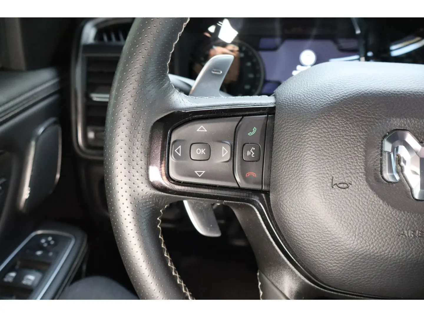 Ram 1500 5.7l V8 4x4 Laramie GT,LPG,22