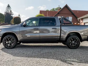 RAM 5.7 Limited/Pano/360*Prins/LUFT/HUD/DIC-TACH