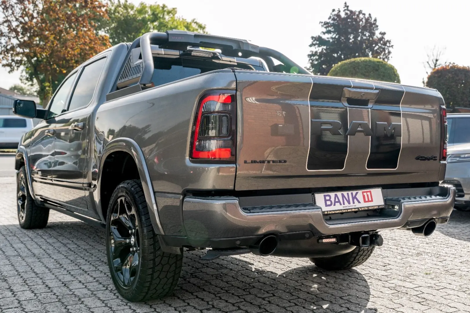 RAM 5.7 Limited/Pano/360*Prins/LUFT/HUD/DIC-TACH