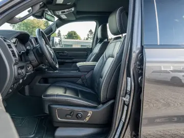 RAM 5.7 Limited/Pano/360*Prins/LUFT/HUD/DIC-TACH
