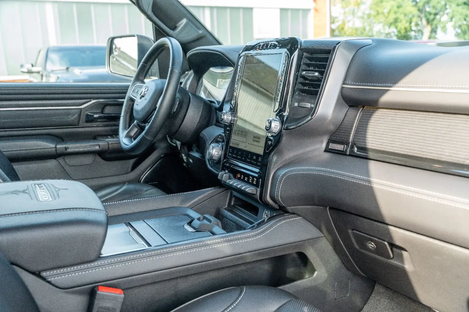 RAM 5.7 Limited/Pano/360*Prins/LUFT/HUD/DIC-TACH
