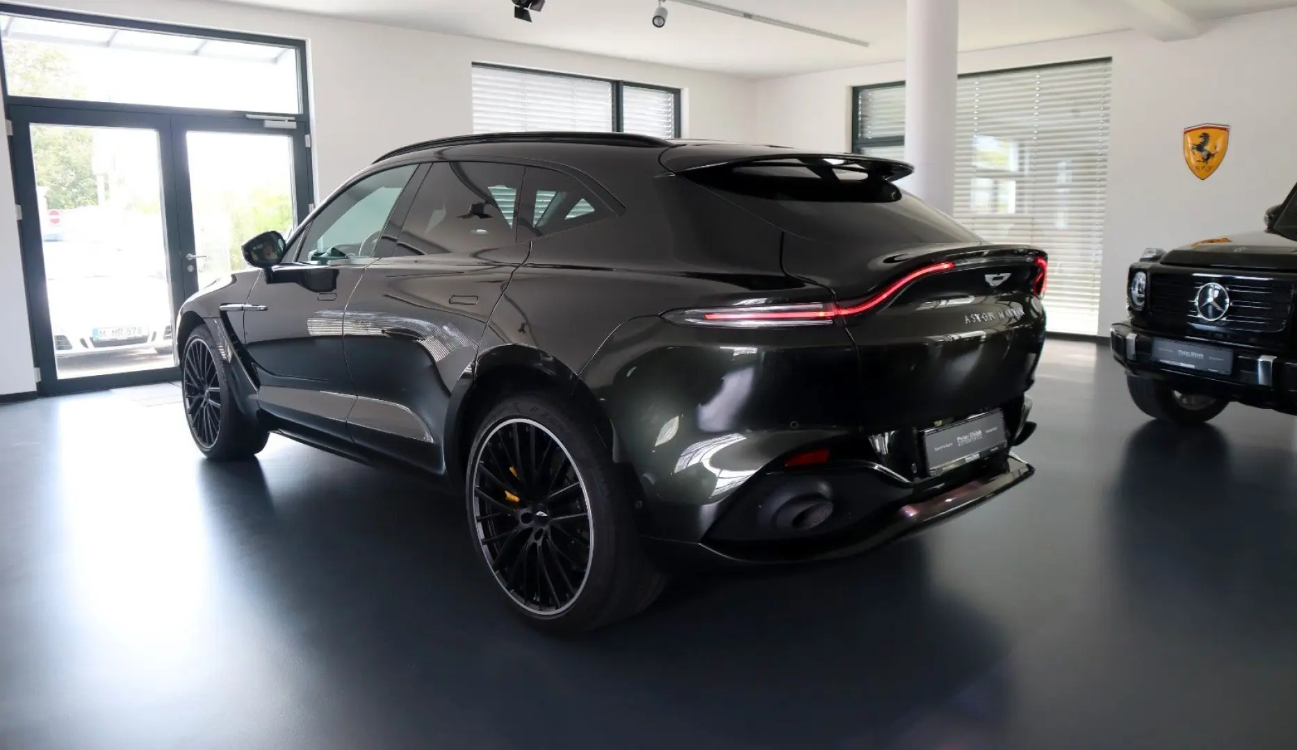 DBX 4.0 V8 / 23