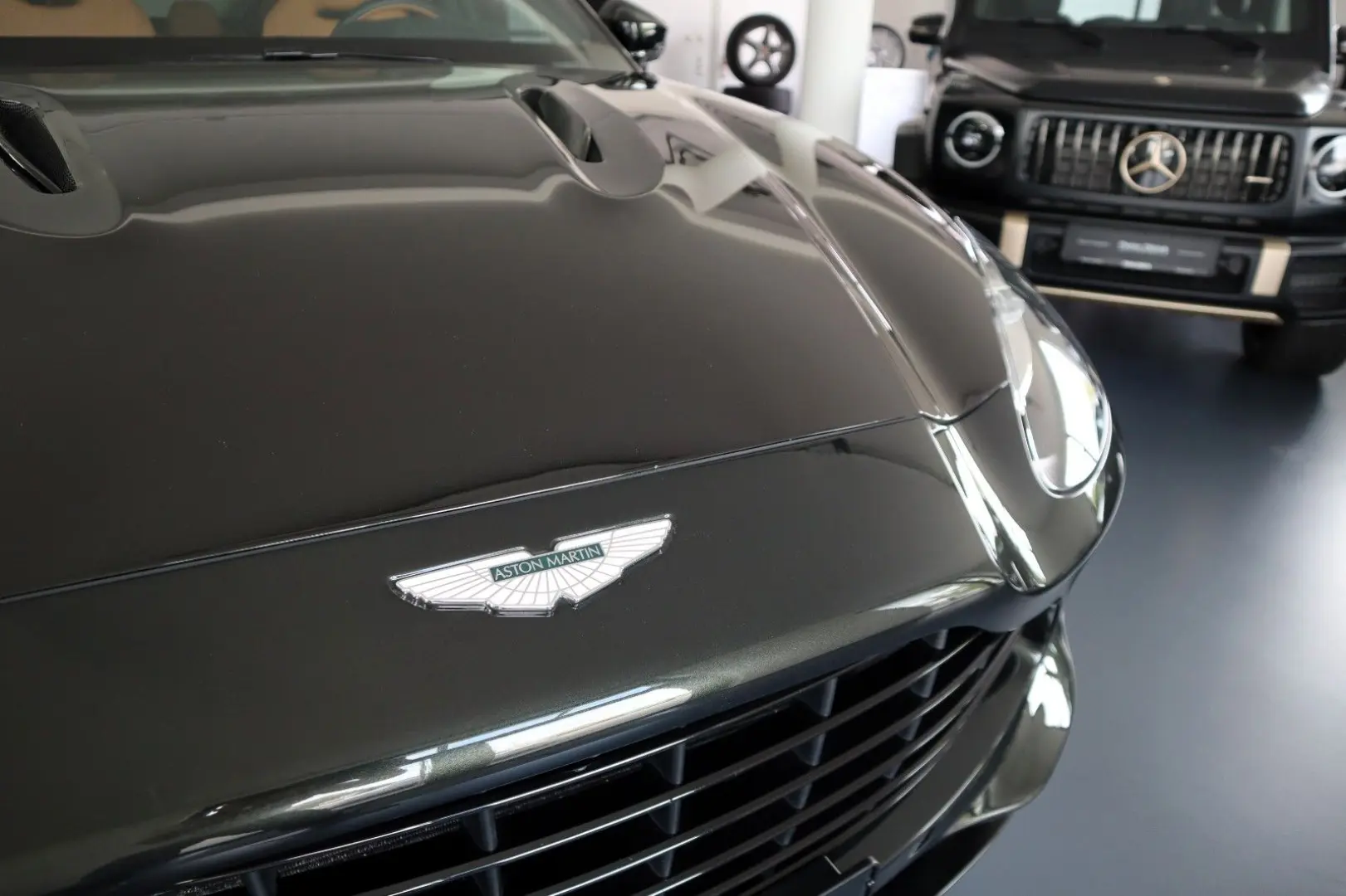 DBX 4.0 V8 / 23