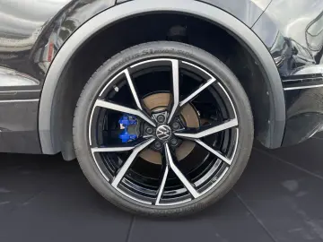 Tiguan R 2.0 TSI 4M DSG MATRIX/NAVI/KAMERA/PANO/