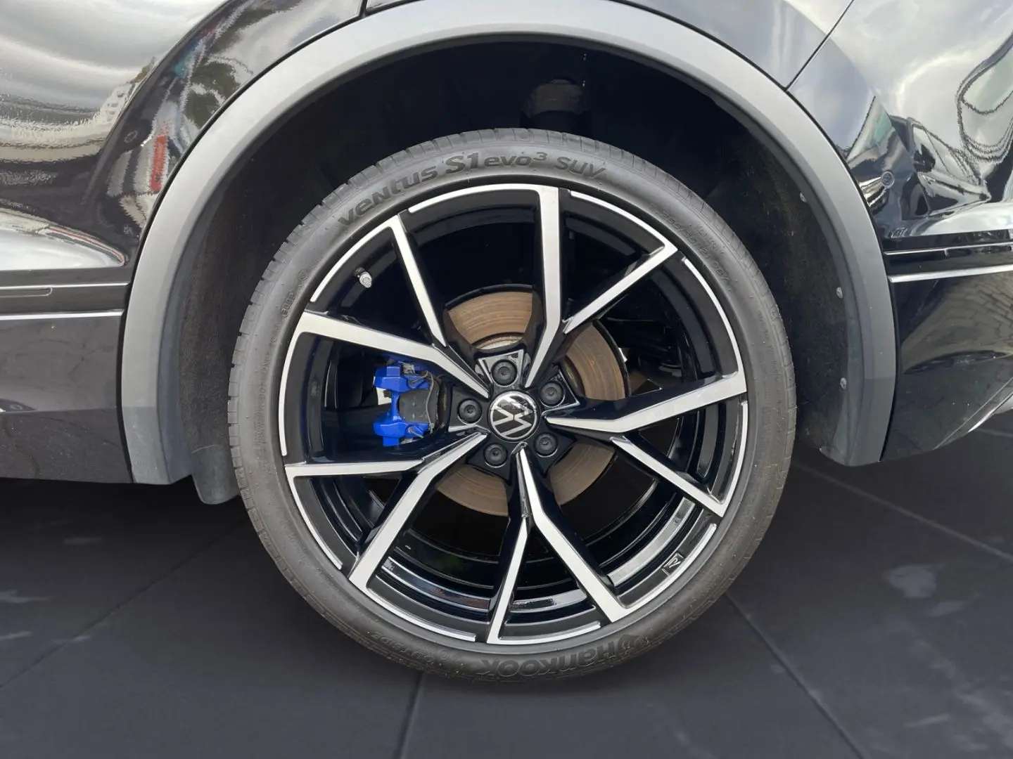 Tiguan R 2.0 TSI 4M DSG MATRIX/NAVI/KAMERA/PANO/