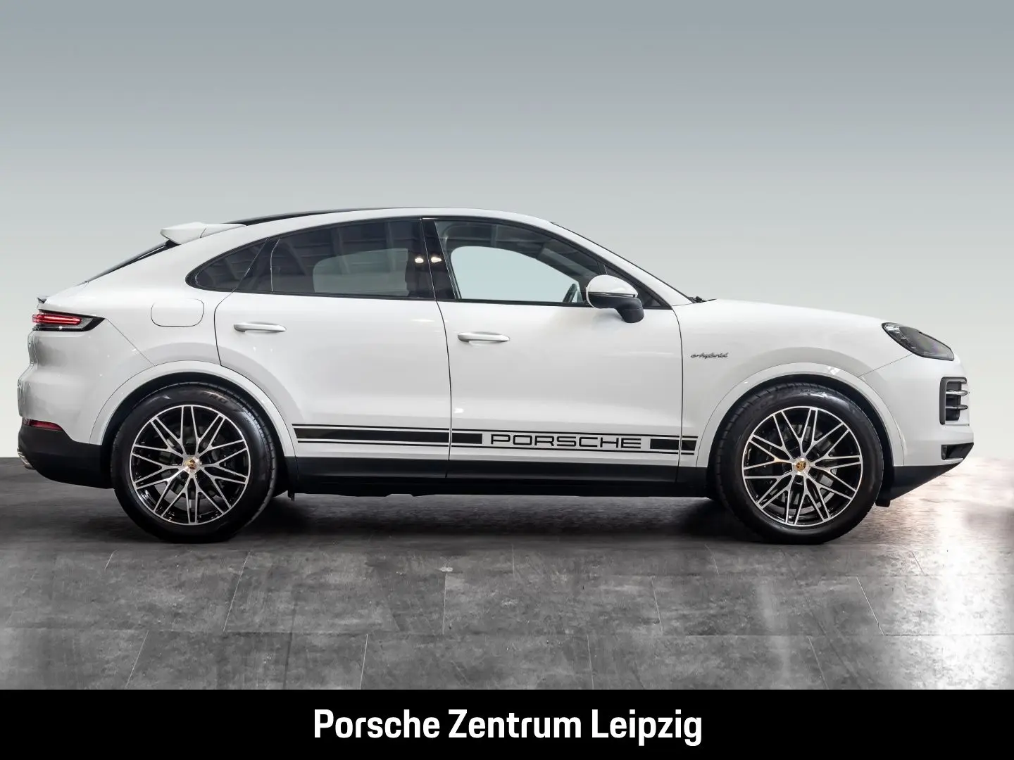 Cayenne E-Hybrid Coupe Luft Bose InnoDrive 21Zol