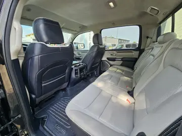 RAM 1500*Limited Night Edition*LPG*LUFTFAHRWERK*