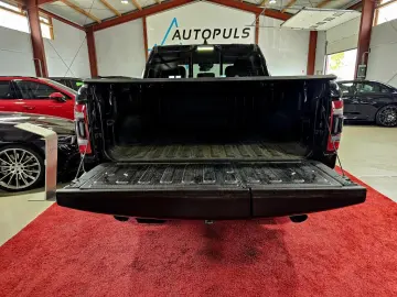 RAM 1500*Limited Night Edition*LPG*LUFTFAHRWERK*