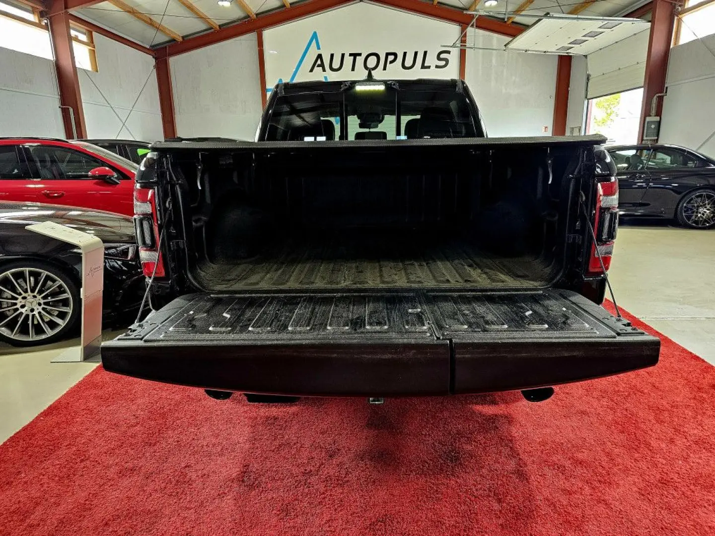RAM 1500*Limited Night Edition*LPG*LUFTFAHRWERK*