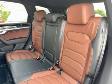 Touareg Facelift R-Line TSi Adaptivfahrwerk / Al