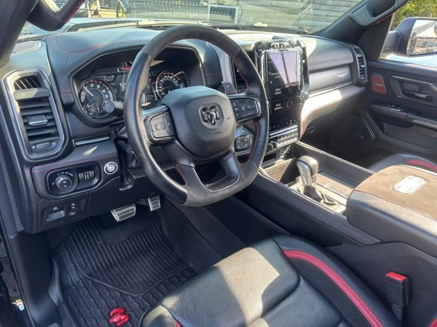 RAM Pick up TRX 6.2 711PK LPG 2023 Special Carbo