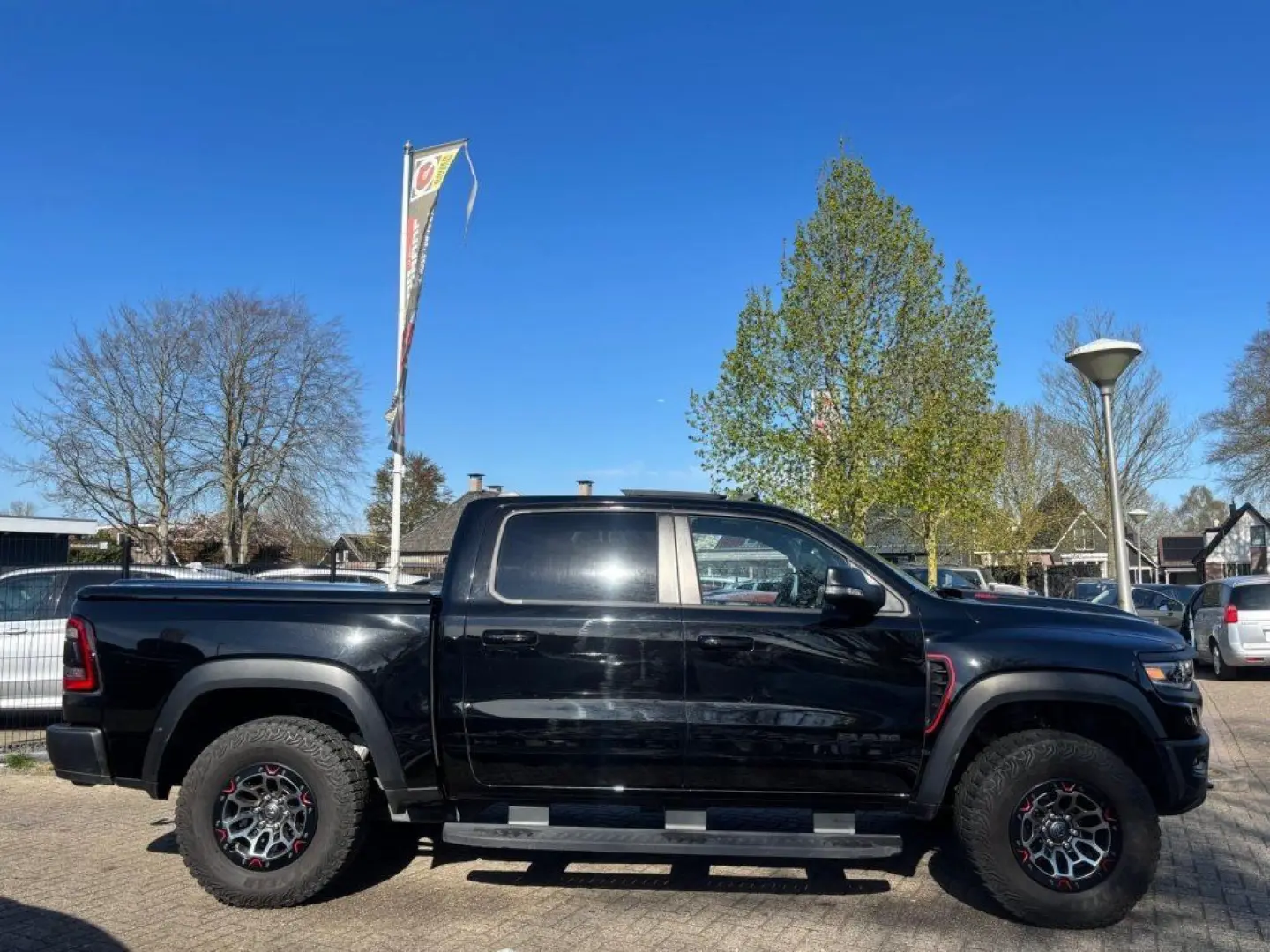 RAM Pick up TRX 6.2 711PK LPG 2023 Special Carbo