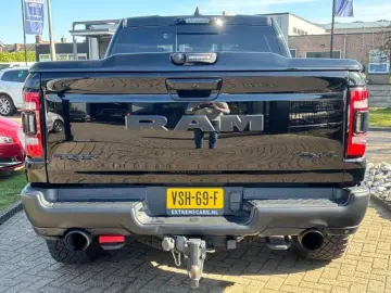 RAM Pick up TRX 6.2 711PK LPG 2023 Special Carbo
