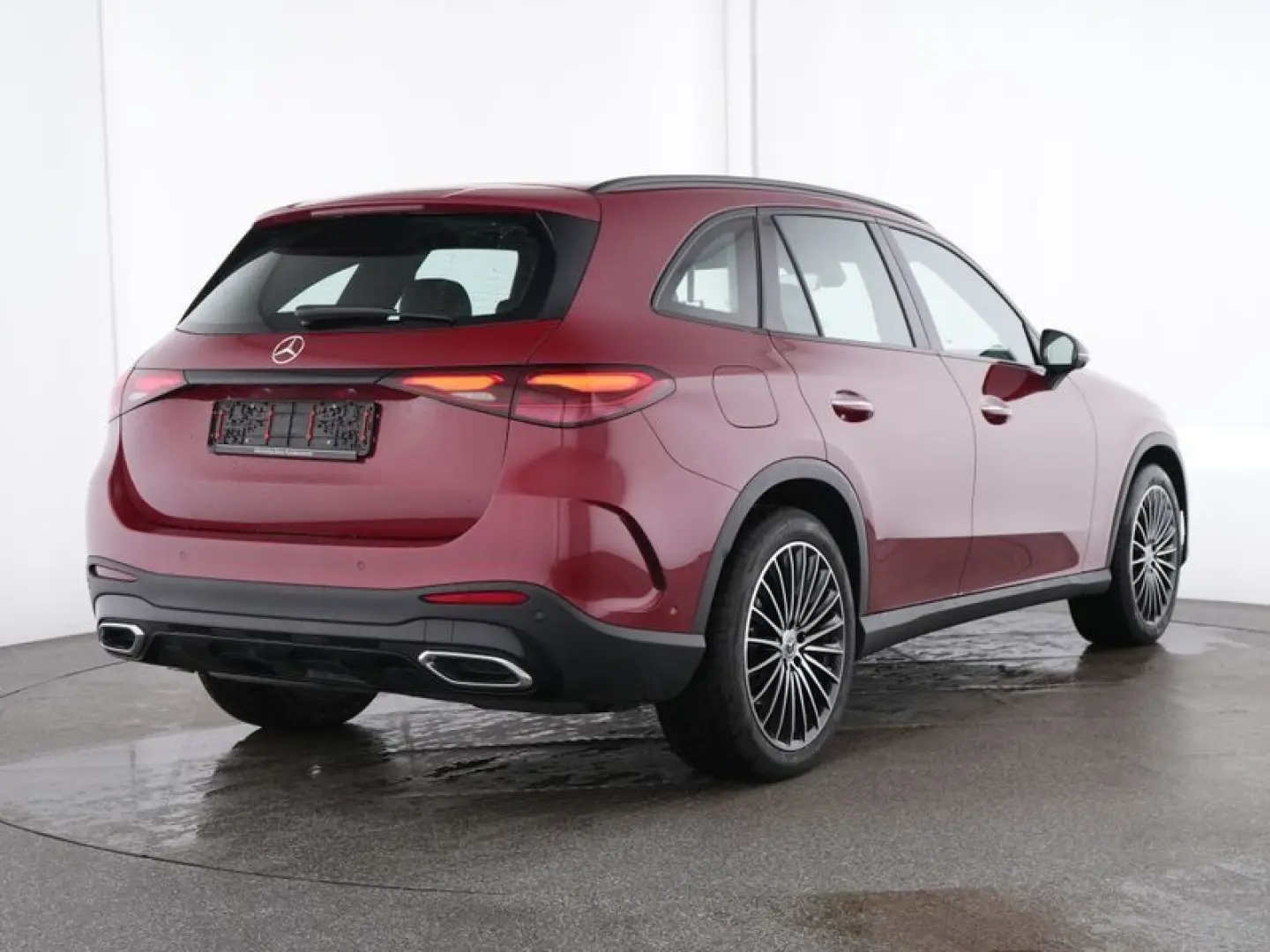 GLC 300 d AMG 4M Night AHK HUD Burm Panorama 20