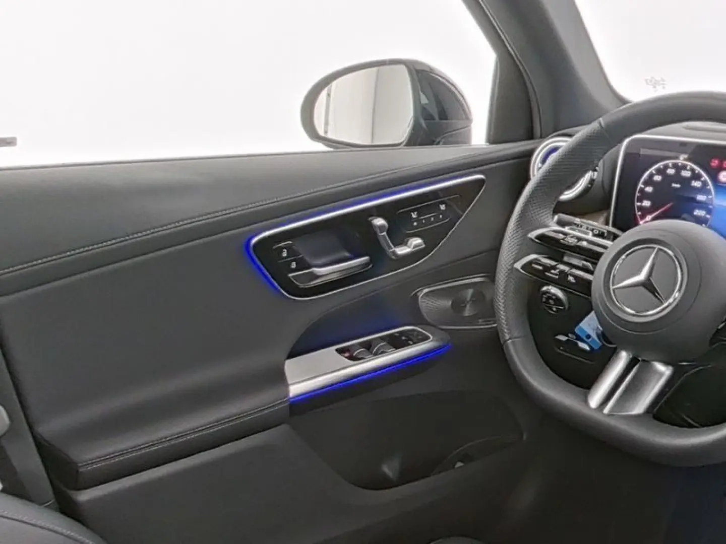 GLC 300 d AMG 4M Night AHK HUD Burm Panorama 20