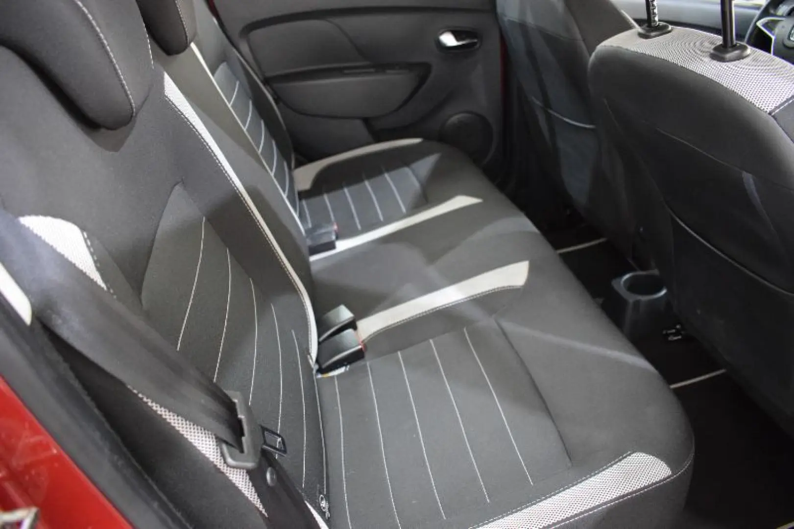 DACIA SANDERO 1.5 dCi 90CP Laureate