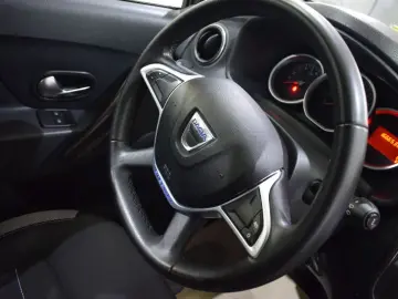 DACIA SANDERO 1.5 dCi 90CP Laureate