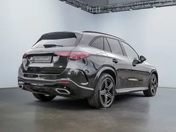 GLC 300 d 4M , AMG NIGHT DISTR SPUR PANO AHK