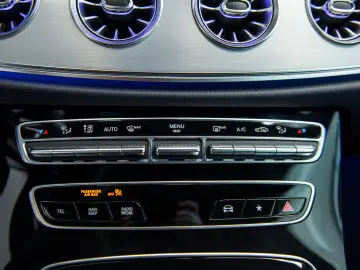 Mercedes-Benz Clasa E 400d 4Matic Coupe