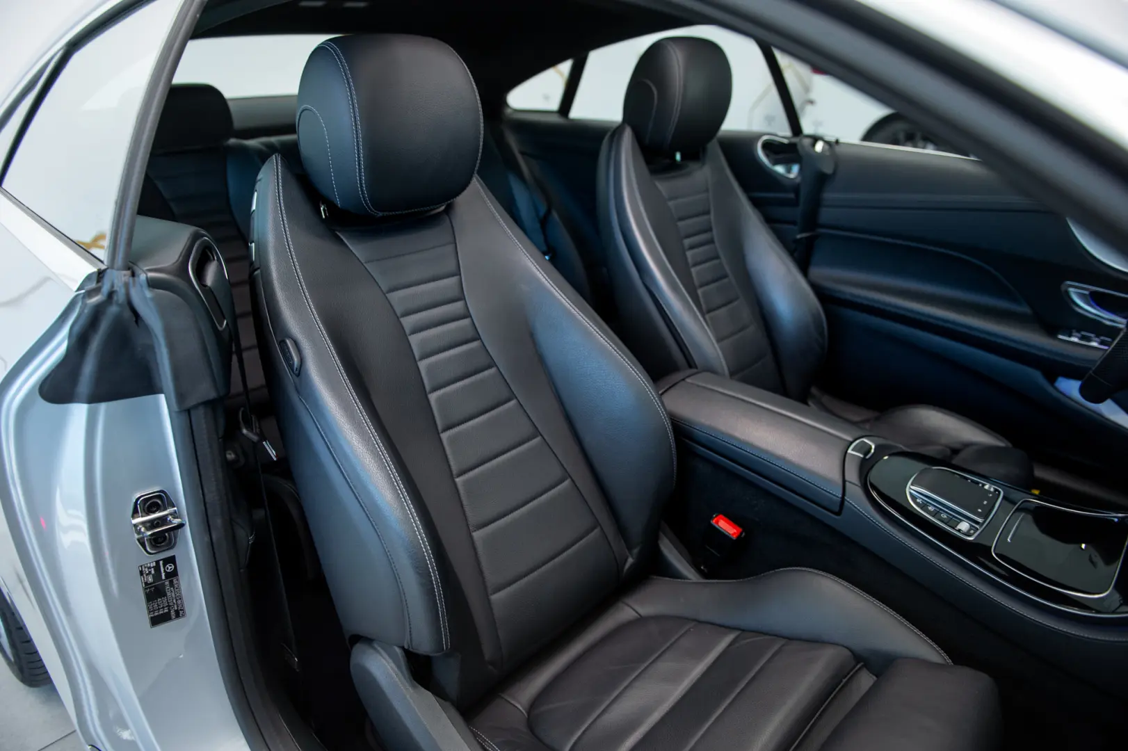 Mercedes-Benz Clasa E 400d 4Matic Coupe