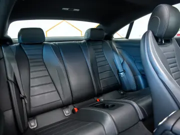 Mercedes-Benz Clasa E 400d 4Matic Coupe
