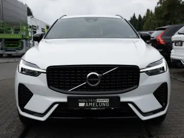 XC60 B4 R-Design AWD FACEL. LED NAVI AHK PANO